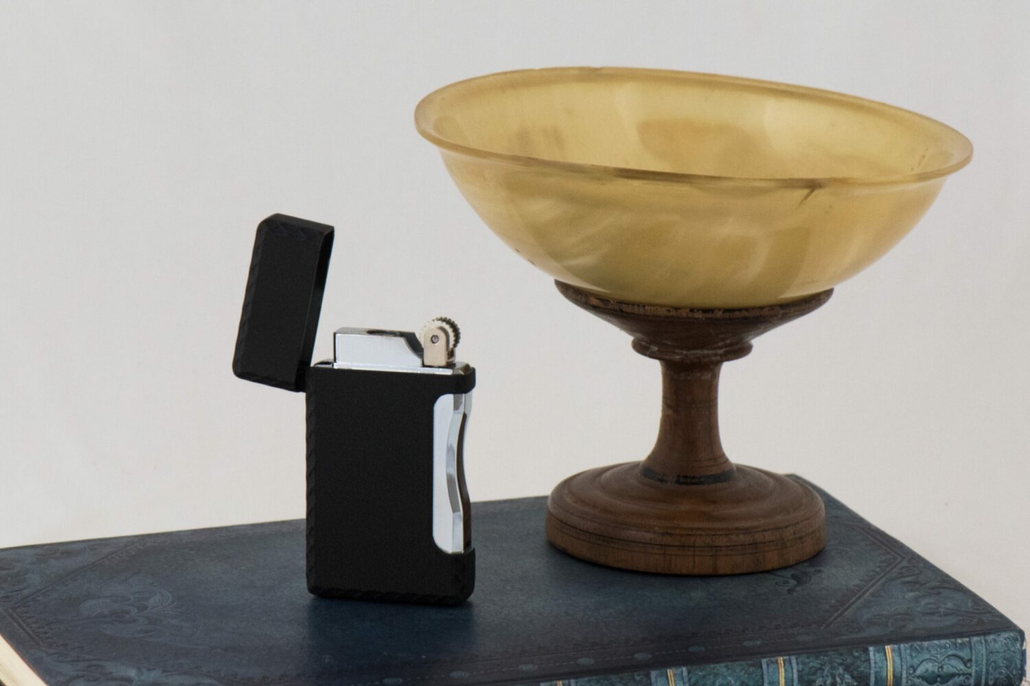Briquets Zippo et Cendriers
