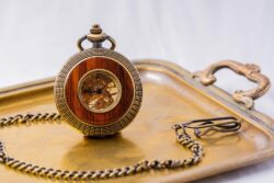 watch apparent mechanism gousset wood gold original