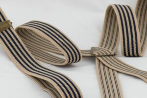 Bretelles à pinces accordéons boutons crochet cuir vintage peaky gatsby cuir crème bleu quatre