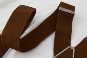 Bretelles à pinces accordéons boutons crochet cuir vintage peaky shelby arthur marron deux