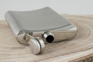 flasque whisky alcool ancienne vintage peaky blinders carlson shelby acier un