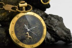 Antique men's gousset watch mechanical gear pocket capra gold original