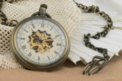 Antique men's gousset watch vintage gear mechanical pocket vaughn gold six
