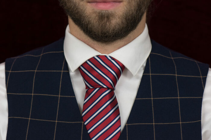 cravate soie luxe homme tendance chic portee cou